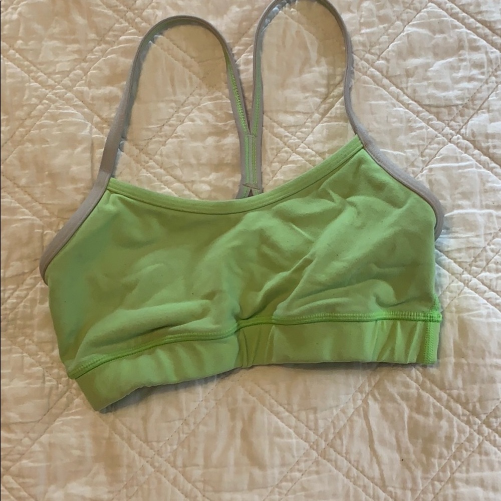 Lululemon sports bra